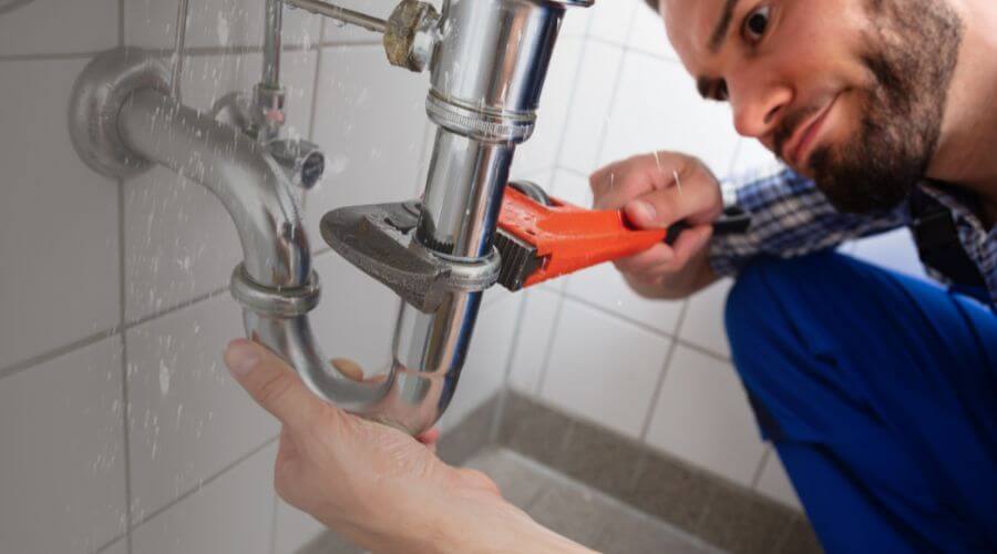 Professional same day plumber services in East Leroy, MI